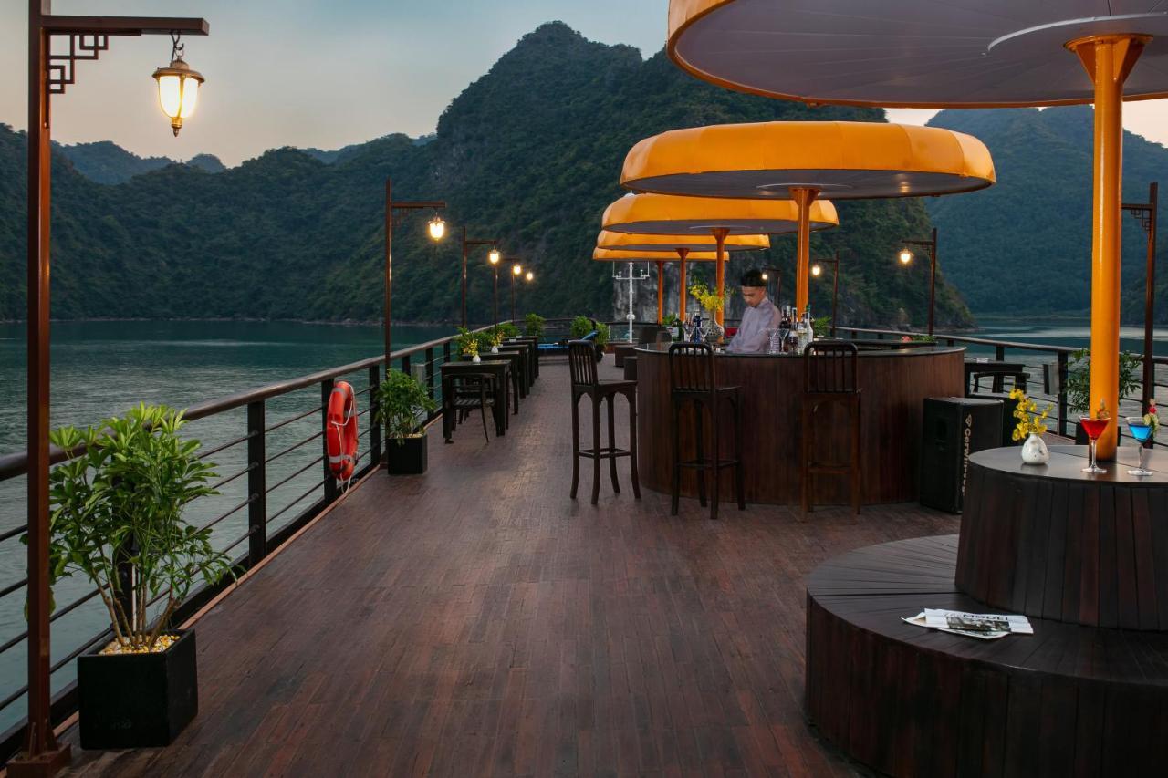 Hotel Nostalgia Halong Cruise Hạ Long Exterior foto